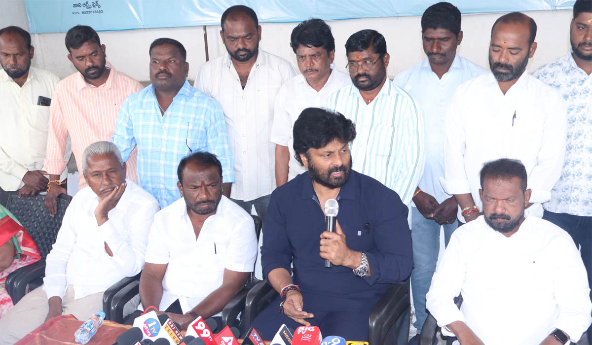 MLA Raj Thakur: రానున్న ఎన్నికల్లో లబ్ది కోసమే బీఆర్ఎస్ డైవర్షన్ పాలిటిక్స్..