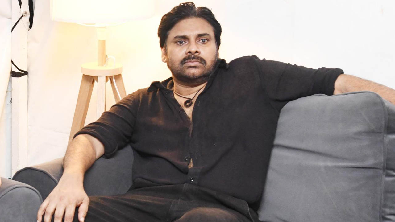 Pawan Kalyan: పవన్‌కు శస్త్ర చికిత్స అందుకేనా?