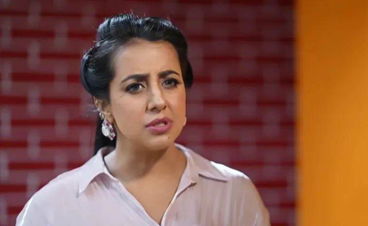 Biggboss9: వామ్మో.. చంద్రముఖిగా మారిన సంజన..