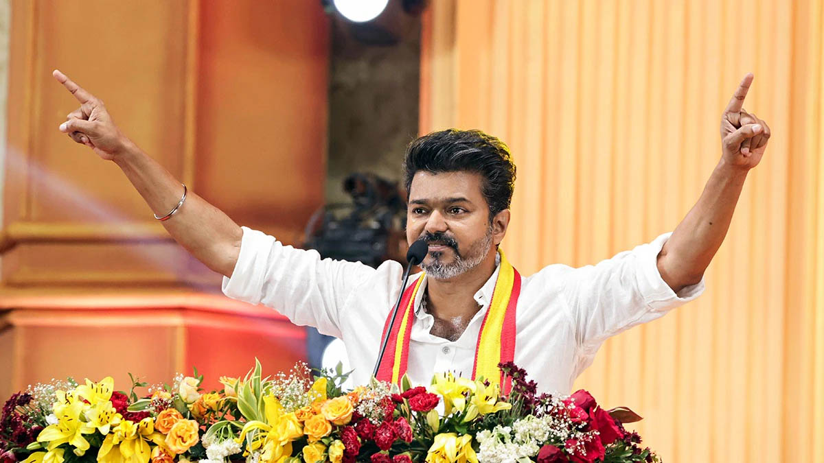 యావత్ దేశం ఆసక్తిగా ఎదురు చూసిన.. చరిత్ర గతిని మార్చేసిన మండే ఇది..