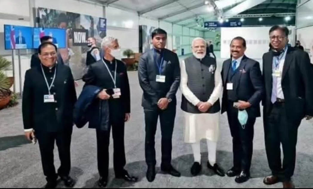 BJP: ఏపీలో టీడీపీతో స్నేహం.. ఢిల్లీలో వైసీపీ నేతలకు గౌరవం! బీజేపీ రహస్య అజెండా ఏంటి?