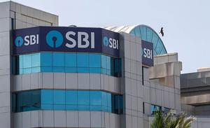 SBI: ఎస్‌బీఐలో ఉద్యోగం.. భారీ వేతనం.. హైదరాబాద్‌లో పోస్టింగ్.. మిస్సయ్యారో..