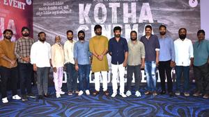 100 మంది కొత్తవాళ్లతో ‘కొత్త సినిమా’.. మా సినిమా ‘బాహుబలి’ అంటున్న మేకర్స్