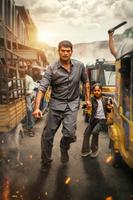 Razer: వామ్మో అంత వయోలెన్సా? రప్ఫాడించిన రవిబాబు..